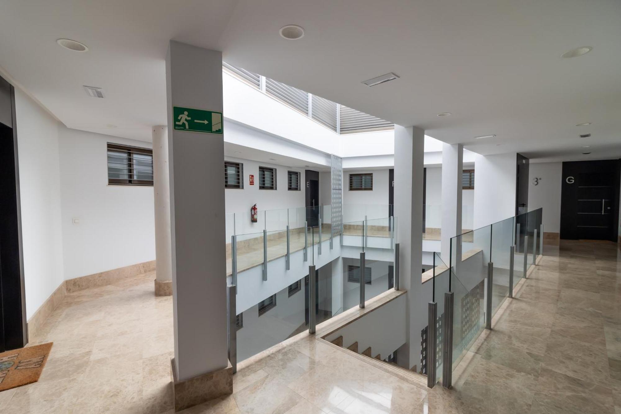 Nt Luxury Central Duplex With Terrace & Parking Málaga Eksteriør billede